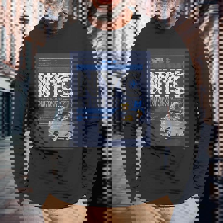 ミニオン New York City 長袖Tシャツ 高齢者への贈り物