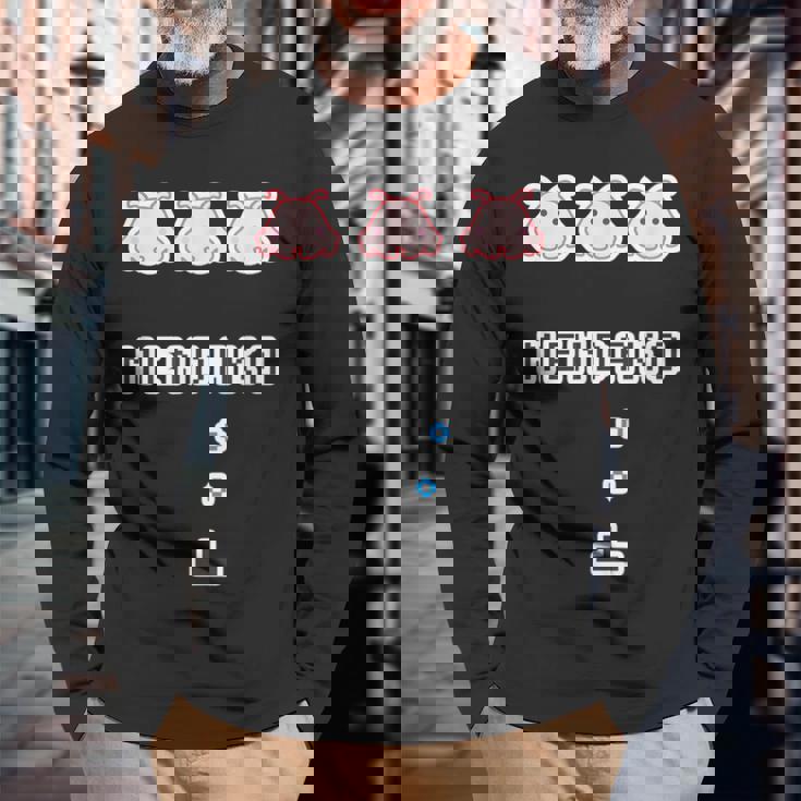 メンダコ《インベーダー》【どうぶつフレンズ】ゲーム パロディ 水族館 ゆるくて かわいい 面白い 動物 キャラクター 長袖Tシャツ 高齢者への贈り物