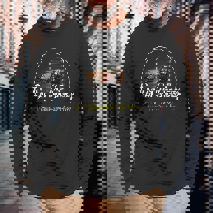 モルトウイスキーシャツ Happiest Drink Ever 面白いウイスキー葉巻 長袖Tシャツ 高齢者への贈り物