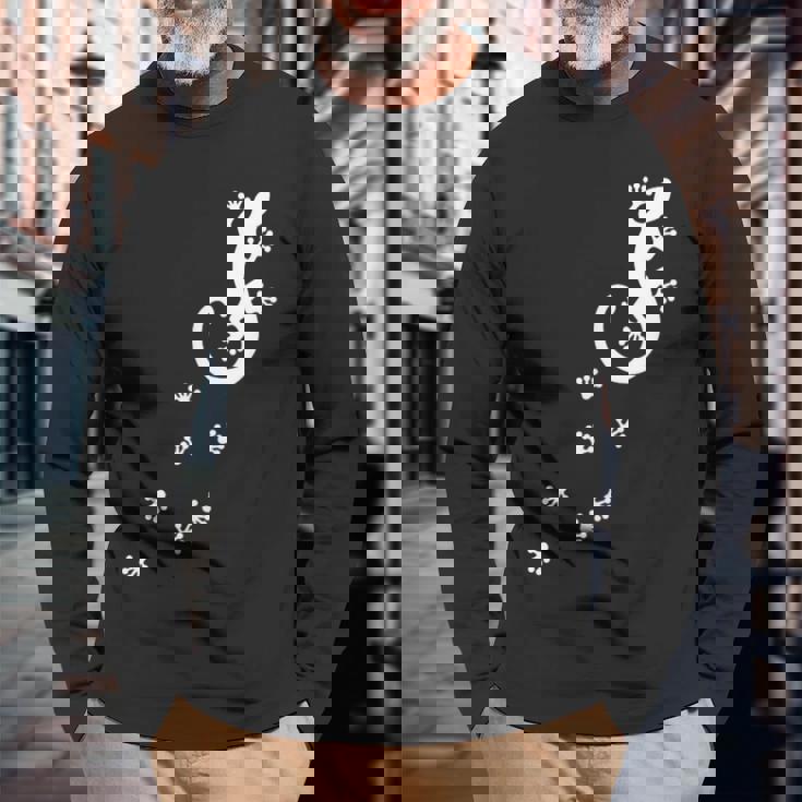 ヤモリ、トカゲ、サンショウウオ、爬虫類、動物、幸運、運勢、 足跡、足 長袖Tシャツ 高齢者への贈り物