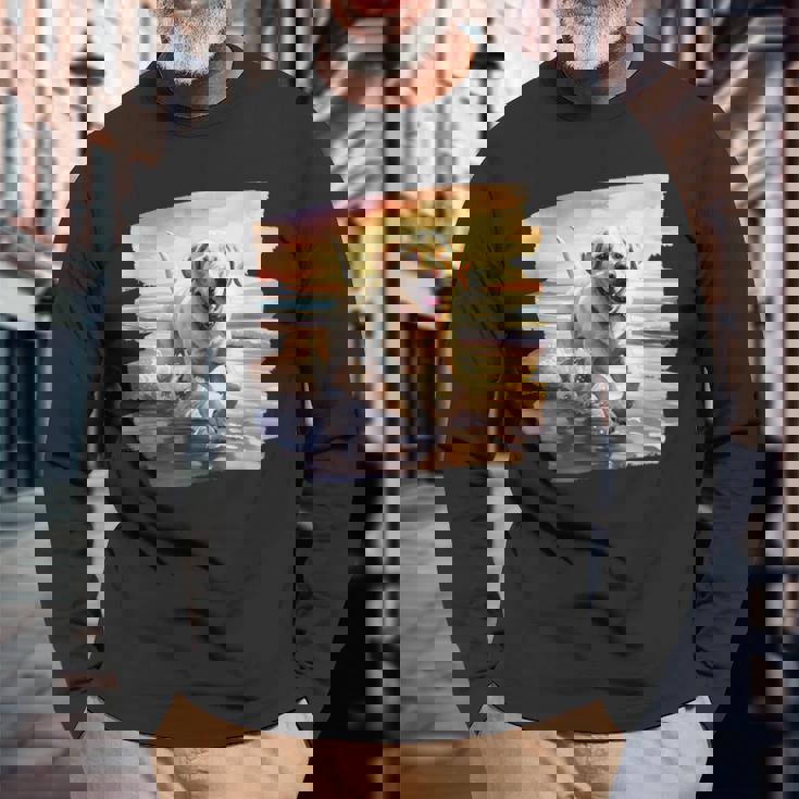 ラブラドールオンザビーチ、ラボ、犬、ラブラドール子犬 長袖Tシャツ 高齢者への贈り物