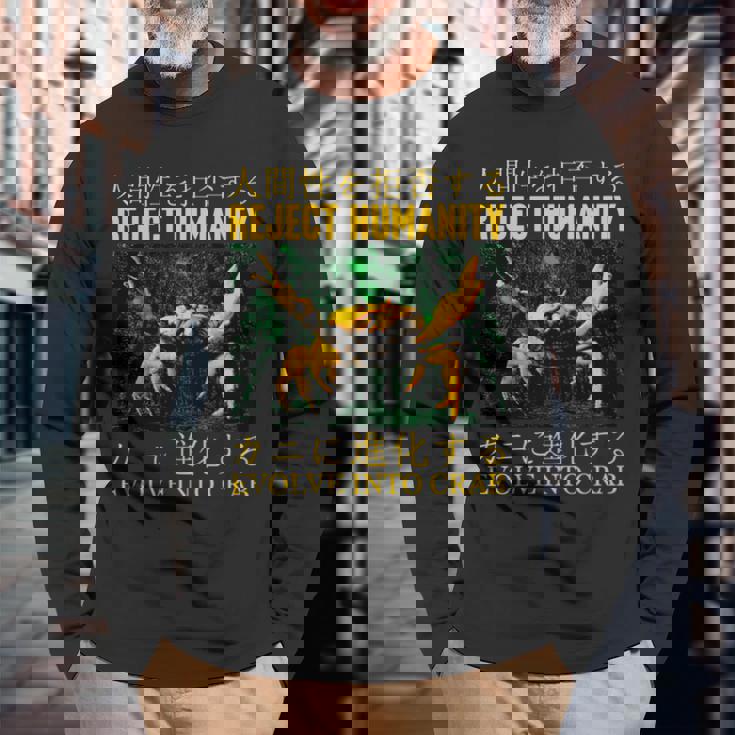 リジェクト・ヒューマニティがカニに進化する 長袖tシャツ 長袖Tシャツ 高齢者への贈り物