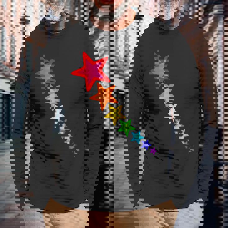 レインボーカラーの星。 長袖Tシャツ 高齢者への贈り物