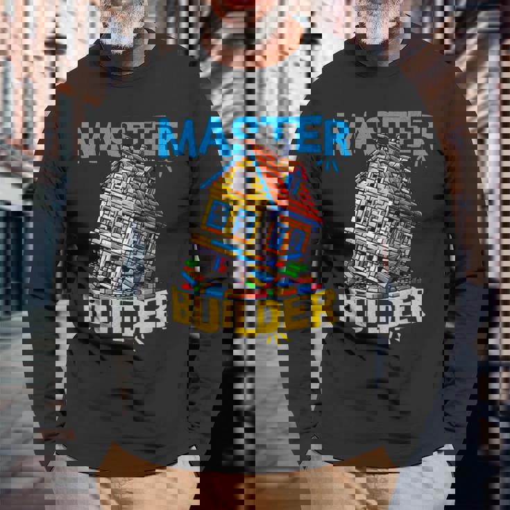 レゴのレンガ造りマスタービルダー面白い曲がった家。 長袖Tシャツ 高齢者への贈り物