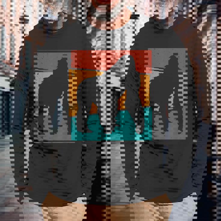 レトロ ゴリラ I エステティック ゴリラ I モンキー I ゴリラ 長袖Tシャツ 高齢者への贈り物