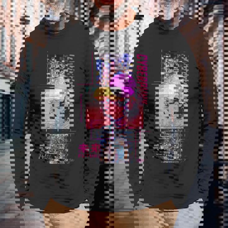 レトロなサイバーパンクヴェイパーウェーブ の 美学を取り入れた日本のサイバーパンクアニメ 長袖Tシャツ 高齢者への贈り物