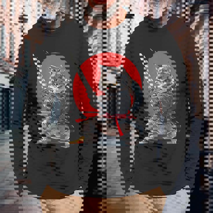 レトロな日本の侍猫グラフィック 猫愛好家 長袖Tシャツ 高齢者への贈り物