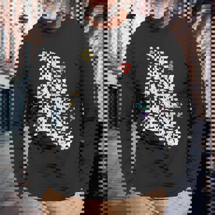 レトログルーヴィーなイム・ルイーズ Doing Luise Things 面白い母の日 長袖Tシャツ 高齢者への贈り物