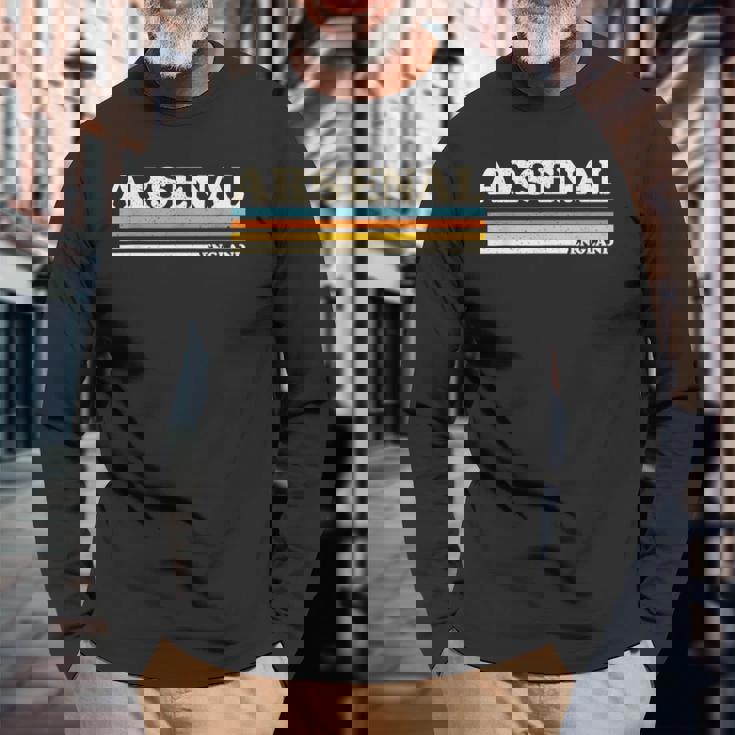 レトロストライプアーセナル。 長袖Tシャツ 高齢者への贈り物