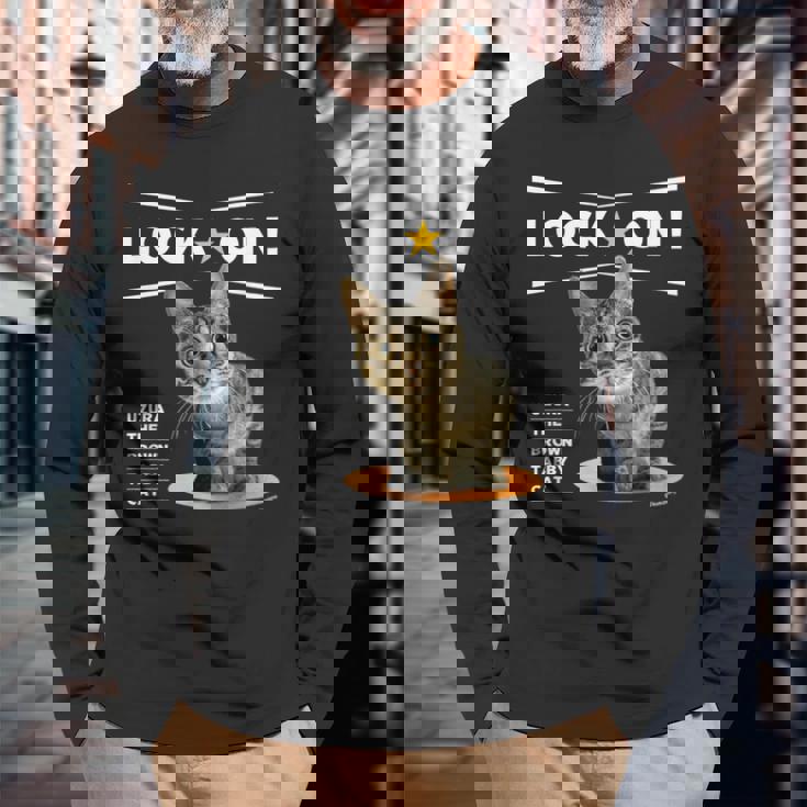 ロックオンなねこ 狙う猫 Cat 長袖Tシャツ 高齢者への贈り物