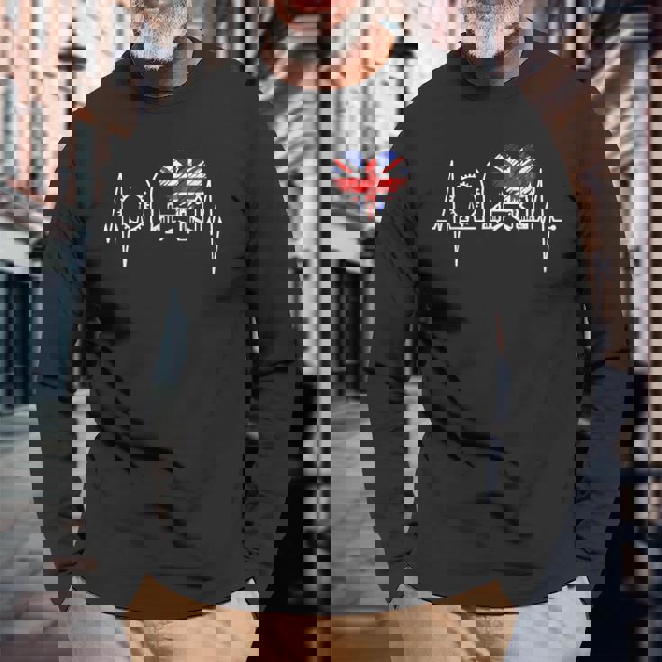 ロンドンのスカイラインハートビートフラッグハート アイラブロンドン 長袖Tシャツ 高齢者への贈り物