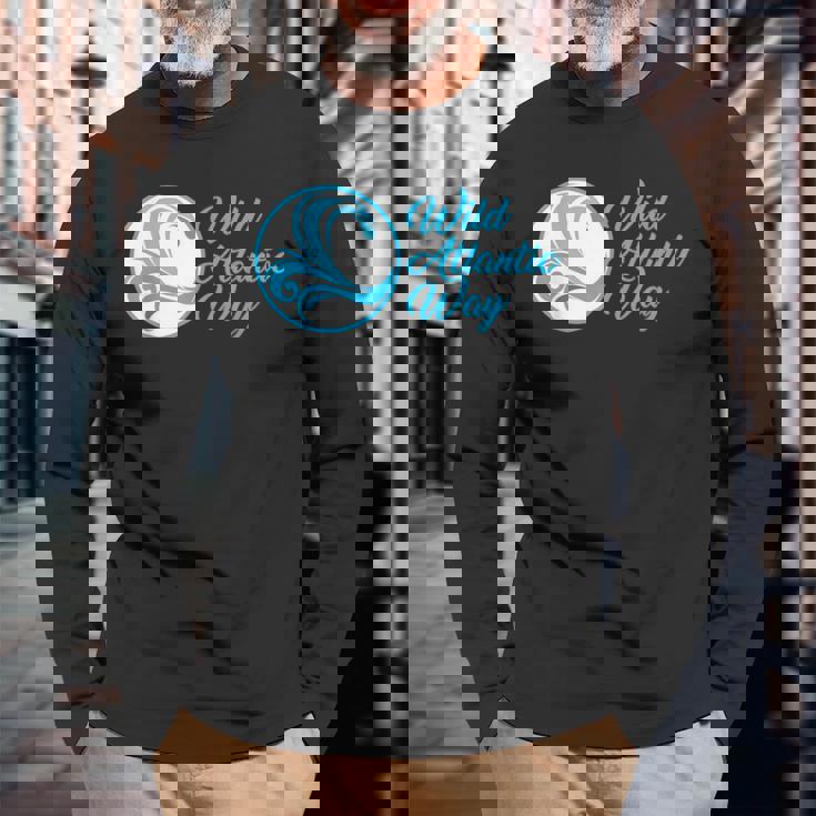 ワイルドアトランティックウェイ ホリデー アイルランド モーターホーム コテージホテル 長袖Tシャツ 高齢者への贈り物