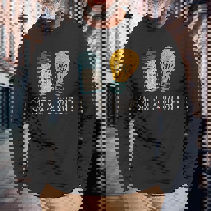 ヴィンテージ キュート ソルトライト 聖書 詩 マタイ 誇り高きクリスチャン 長袖Tシャツ 高齢者への贈り物