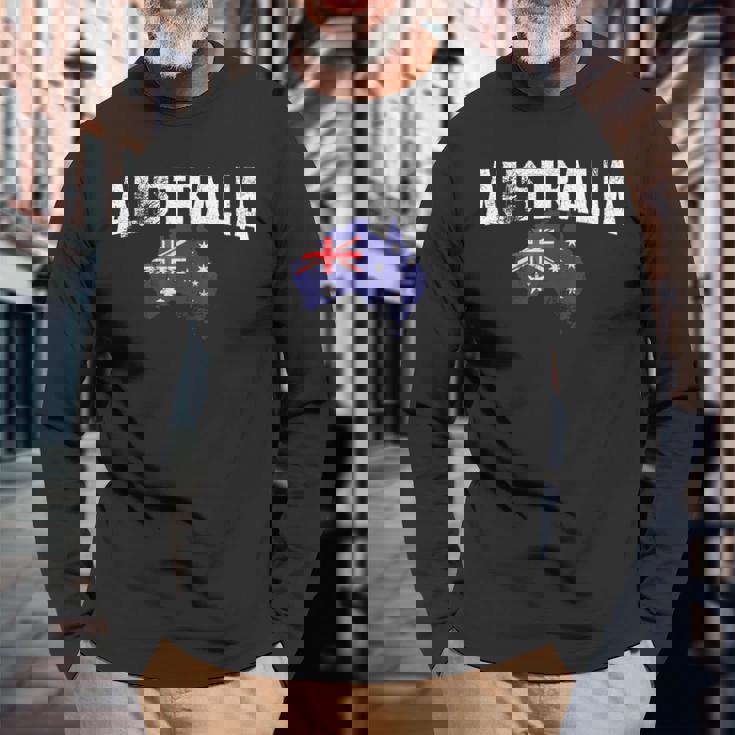 ヴィンテージオーストラリア地図、オーストラリア国旗お土産tシャツ。 長袖Tシャツ 高齢者への贈り物