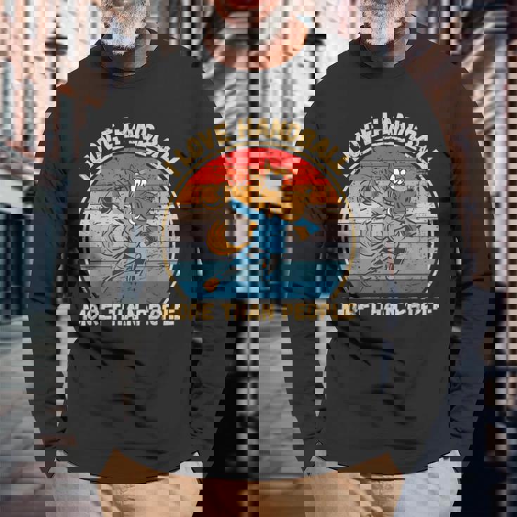 ヴィンテージ馬 I Love Handball More Than People 長袖Tシャツ 高齢者への贈り物