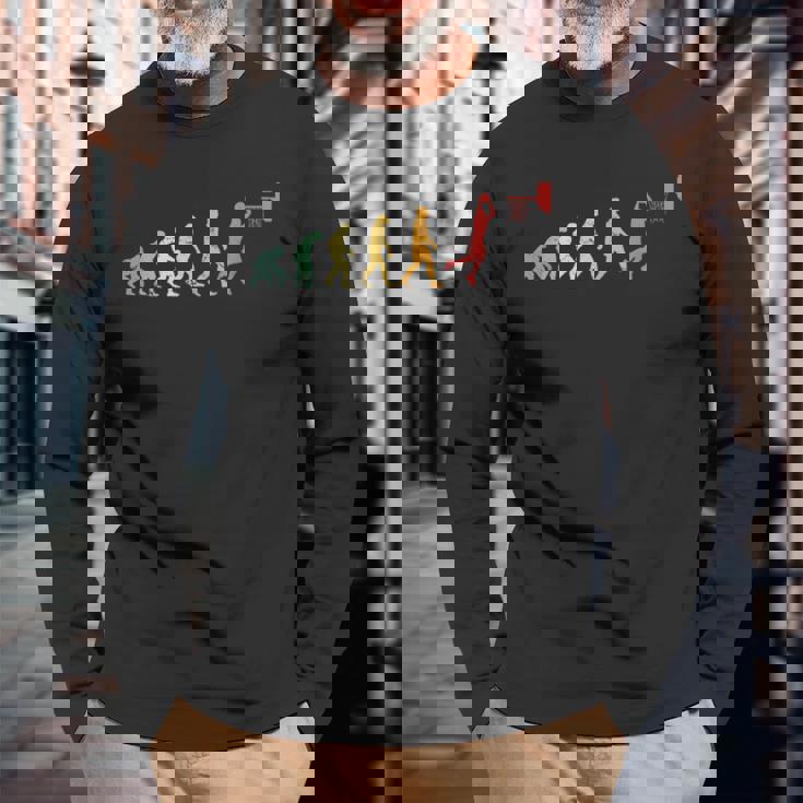 人類の進化 ネタ バスケ バスケットボール バスケ好き バスケファン バスケットマン おもしろ バスケ部 長袖Tシャツ 高齢者への贈り物