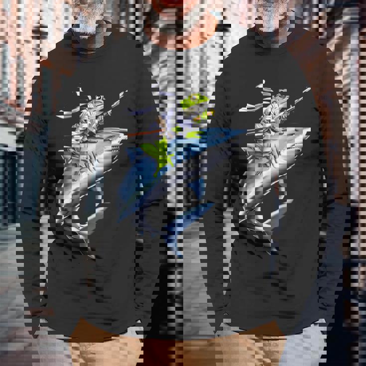 侍ニンジャカエルがサメに乗る日本の戦士面白い 長袖Tシャツ 高齢者への贈り物