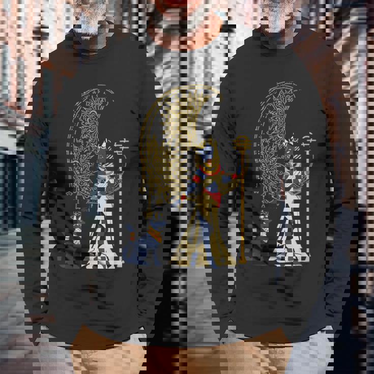 古代の典型的な猫の女神バステット エジプト 三日月 月 月 長袖Tシャツ 高齢者への贈り物