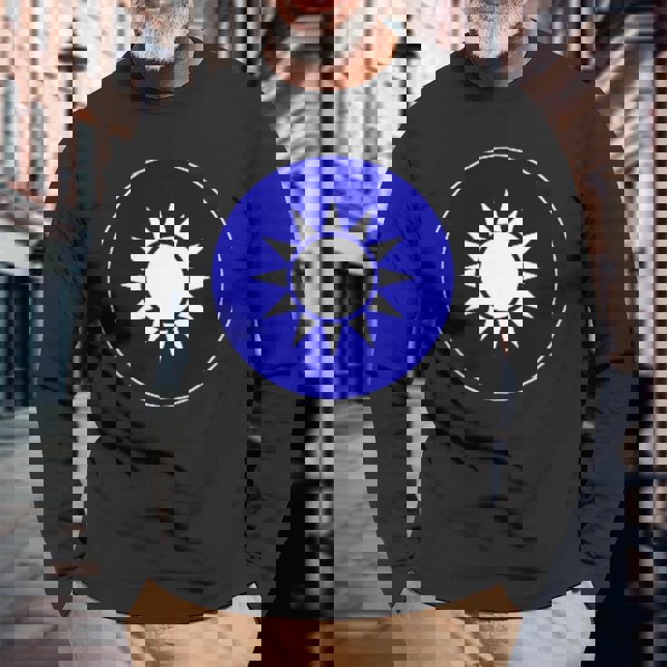 台湾空軍 ラウンドデル 旗 台湾武装部隊 長袖Tシャツ 高齢者への贈り物