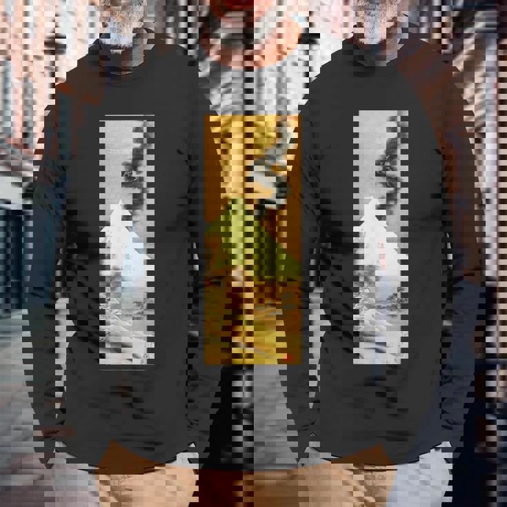 富士山から逃げる煙の龍 葛飾北斎 長袖Tシャツ 高齢者への贈り物