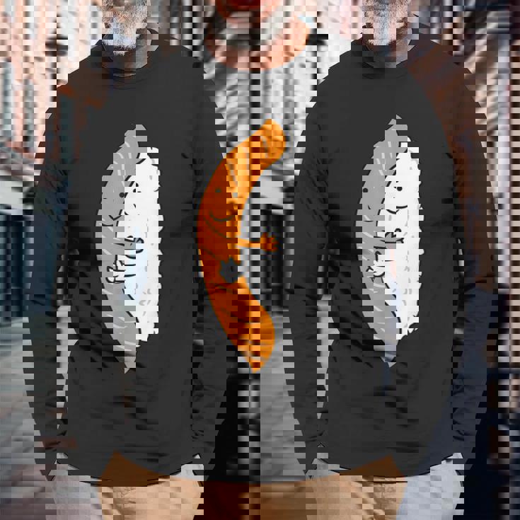 寿司ハギング サーモン キュート 和寿司 長袖Tシャツ 高齢者への贈り物