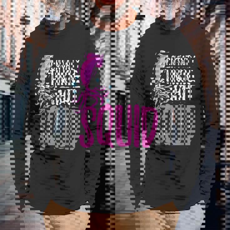 常にイカを考える 長袖Tシャツ 高齢者への贈り物