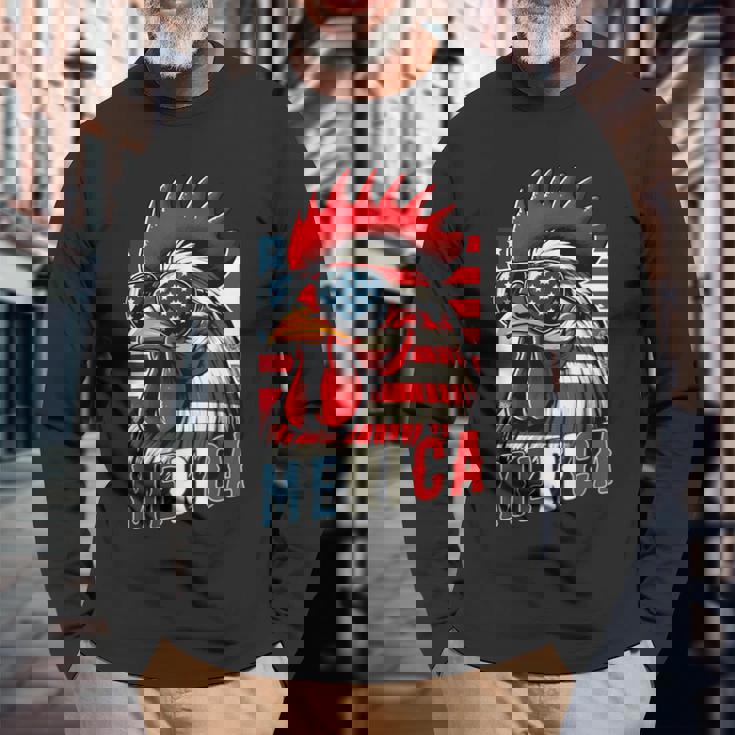 愛国心が強いチキンメリカ アメリカ国旗 鶏好き 7月4日 長袖Tシャツ 高齢者への贈り物