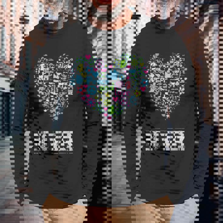 戦争なし、平和、反戦、戦争なし 長袖Tシャツ 高齢者への贈り物