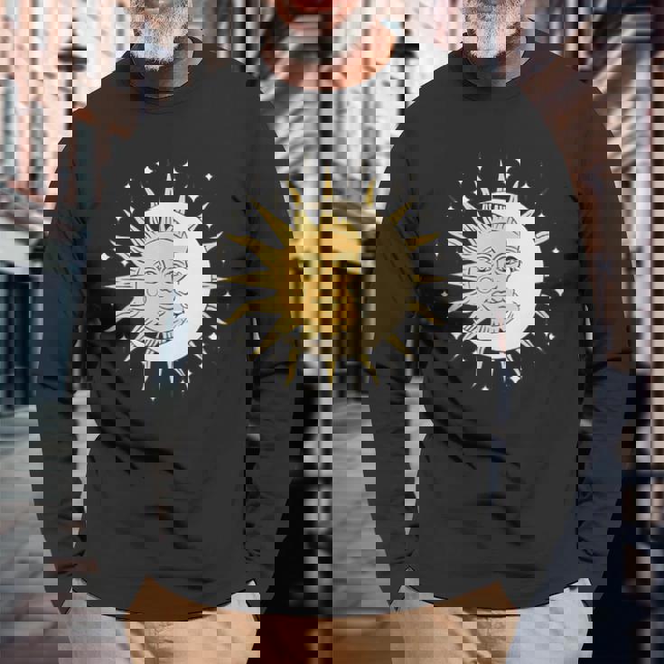 月 太陽 美的 神秘的 長袖Tシャツ 高齢者への贈り物