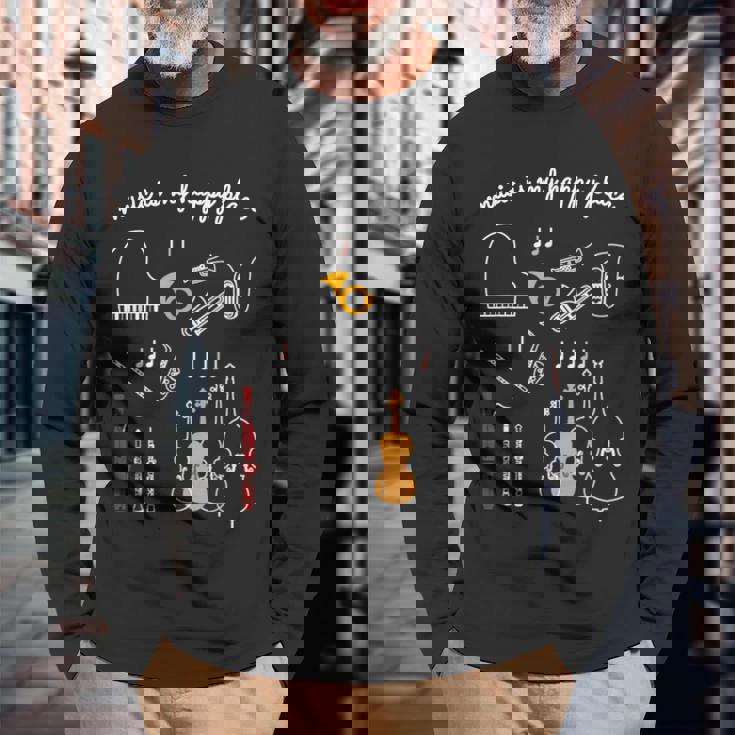 楽器 音楽 ピアノ 管楽器 木管楽器 弦楽器 音符 Music Is My Happy Place 長袖Tシャツ 高齢者への贈り物