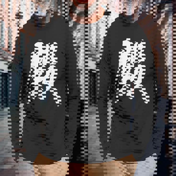 殿 漢字 一文字 お殿様 おもしろ 主役 黒 他カラー メンズ レディース 大きいサイズ 筆文字 長袖Tシャツ 高齢者への贈り物