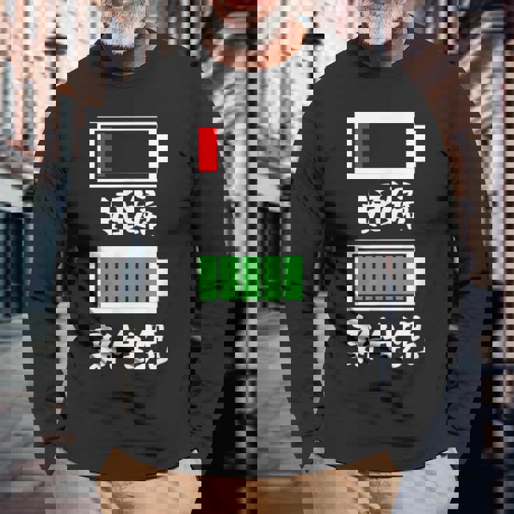 母 妊婦 面白いtシャツ 妻 電池切れ 妊婦さん メンズ おもしろ 面白い 服 オリジナル グッズ 文字tシャツ ネタ 長袖Tシャツ 高齢者への贈り物