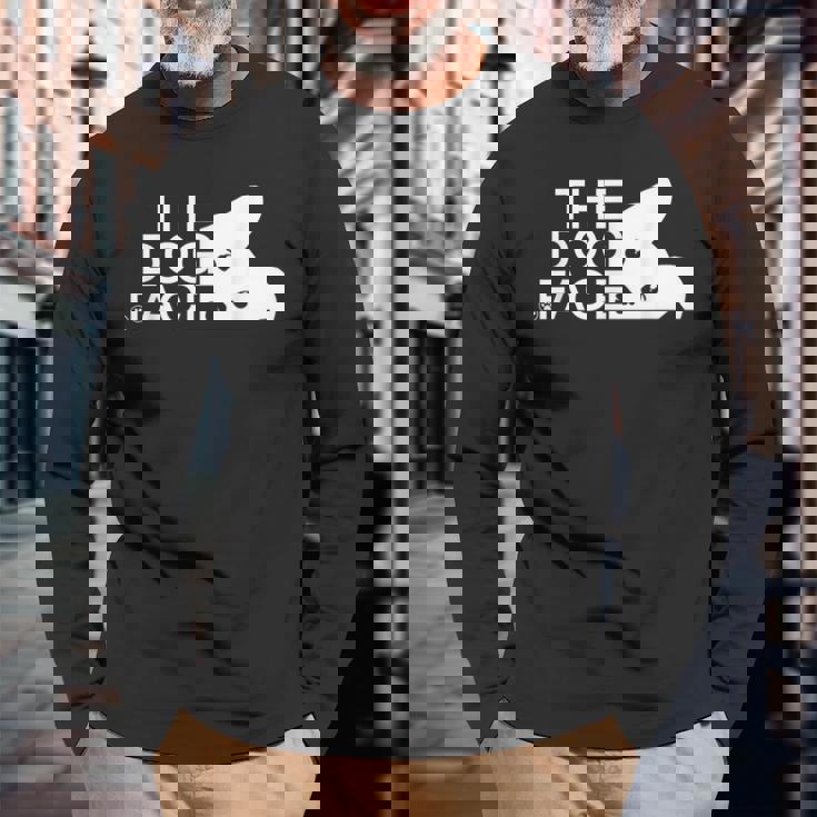 犬の顔のデザイン The Dog Face 長袖Tシャツ 高齢者への贈り物