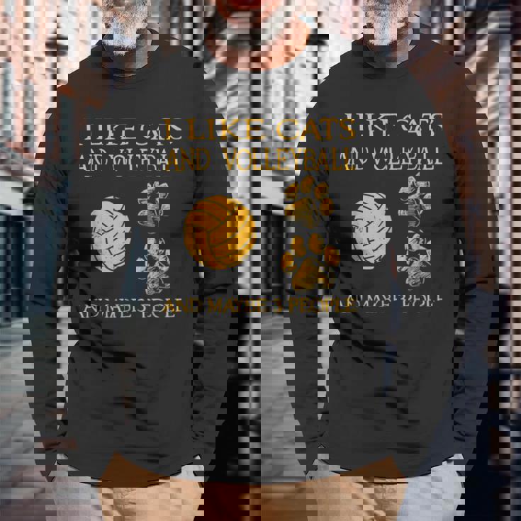 猫やバレーボールが好きで、3人もいるかもしれません。 長袖Tシャツ 高齢者への贈り物