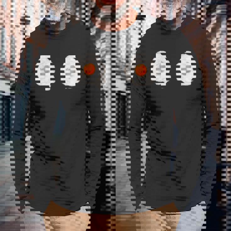 目玉焼きおっぱいビキニ卵おかしいハロウィンコスチューム 長袖Tシャツ 高齢者への贈り物