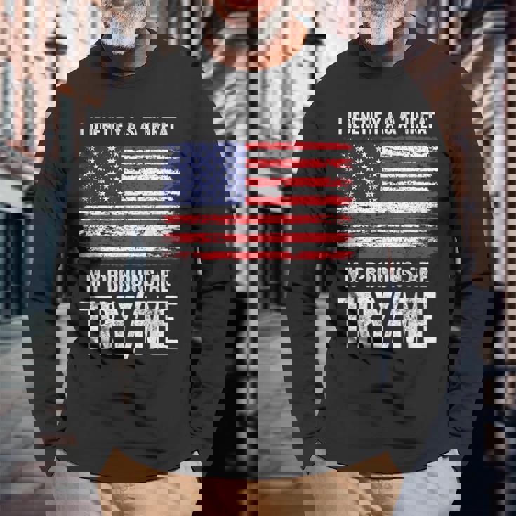 私が脅威だと判断した私の代名詞を試してみる私 長袖Tシャツ 高齢者への贈り物