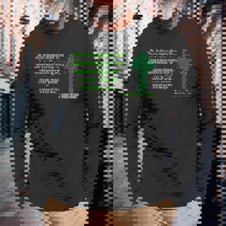私の信じられない心の理解 聖パトリック 長袖Tシャツ 高齢者への贈り物