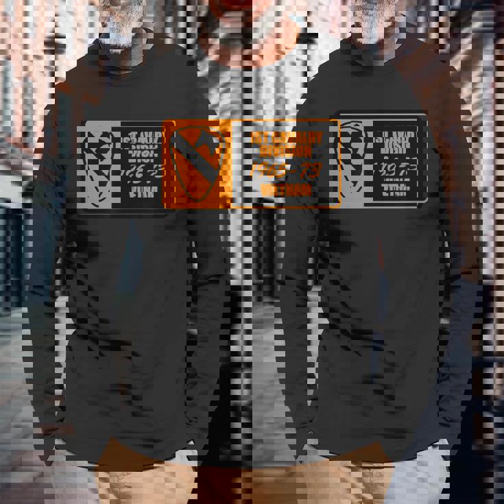 第1騎兵師団ベトナム 長袖Tシャツ 高齢者への贈り物