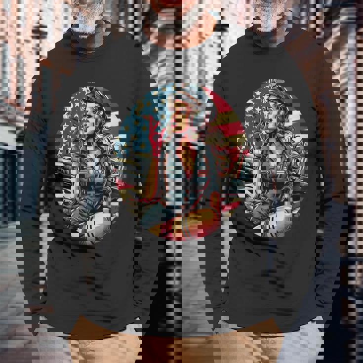 第二次世界大戦 爆撃機 葉巻 喫煙 ピンナップガール 長袖Tシャツ 高齢者への贈り物