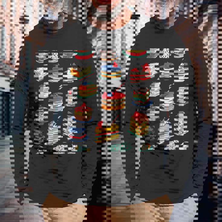 色鮮やかなケーキ柄 フーディー向け 長袖Tシャツ 高齢者への贈り物