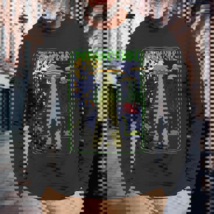 超常現象 ビッグフット ネス湖 Mothman Aliens Cryptid 長袖Tシャツ 高齢者への贈り物