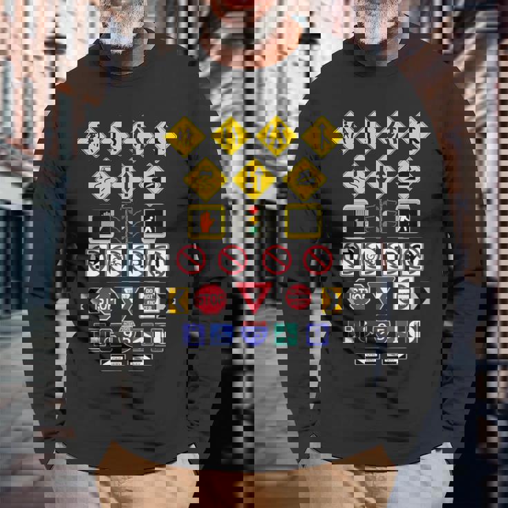 道路標識、警告標識 長袖Tシャツ 高齢者への贈り物