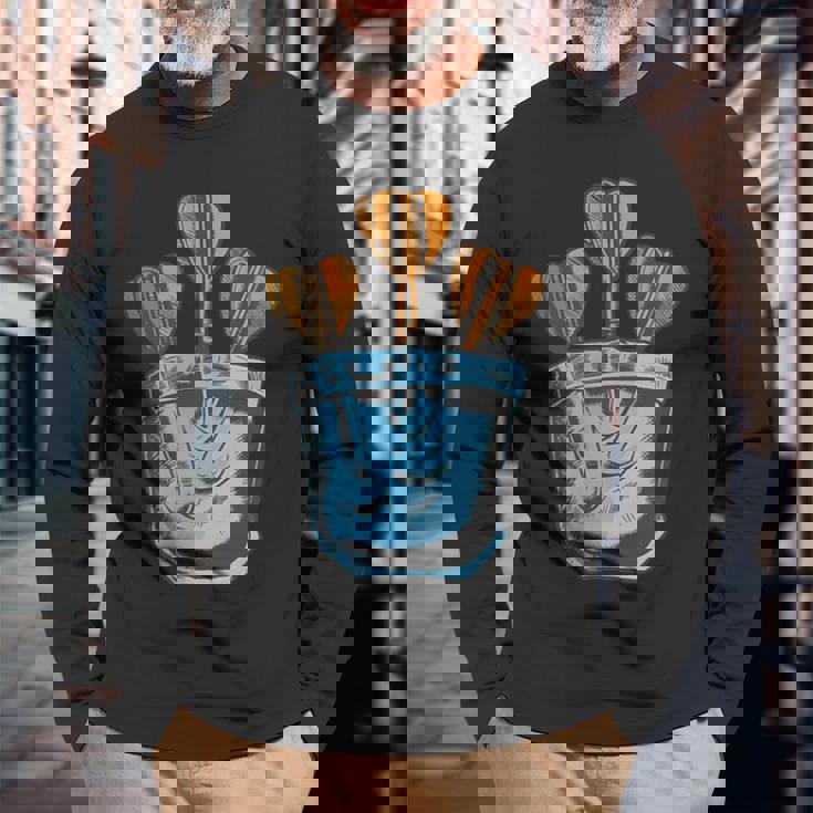 面白いダーツ Darts 長袖Tシャツ 高齢者への贈り物