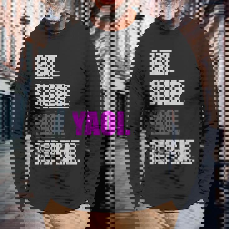 食べて寝てヤオイリピートヤオイボーイの恋愛漫画 長袖Tシャツ 高齢者への贈り物