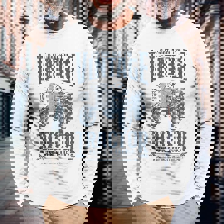 1984 年生まれのビンテージ トラクター ファーマーの誕生日 長袖Tシャツ 高齢者への贈り物