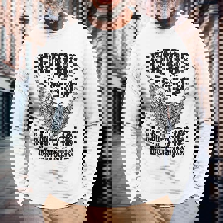 Physics ニュートンの第一法則体 安静時科学 長袖Tシャツ 高齢者への贈り物