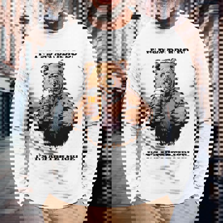 It's Not A Dad Bod、ビールで最高の人生を生きる父熊 長袖tシャツ 長袖Tシャツ 高齢者への贈り物