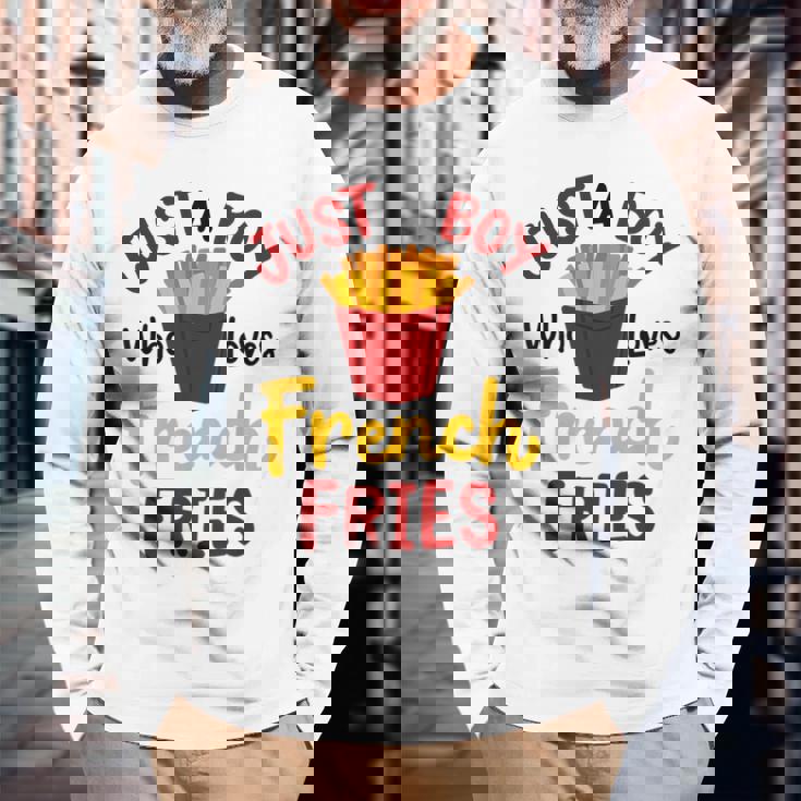 Just A Boy Who Loves French Fries フライドポテト じゃがいも ヴィーガン 長袖Tシャツ 高齢者への贈り物
