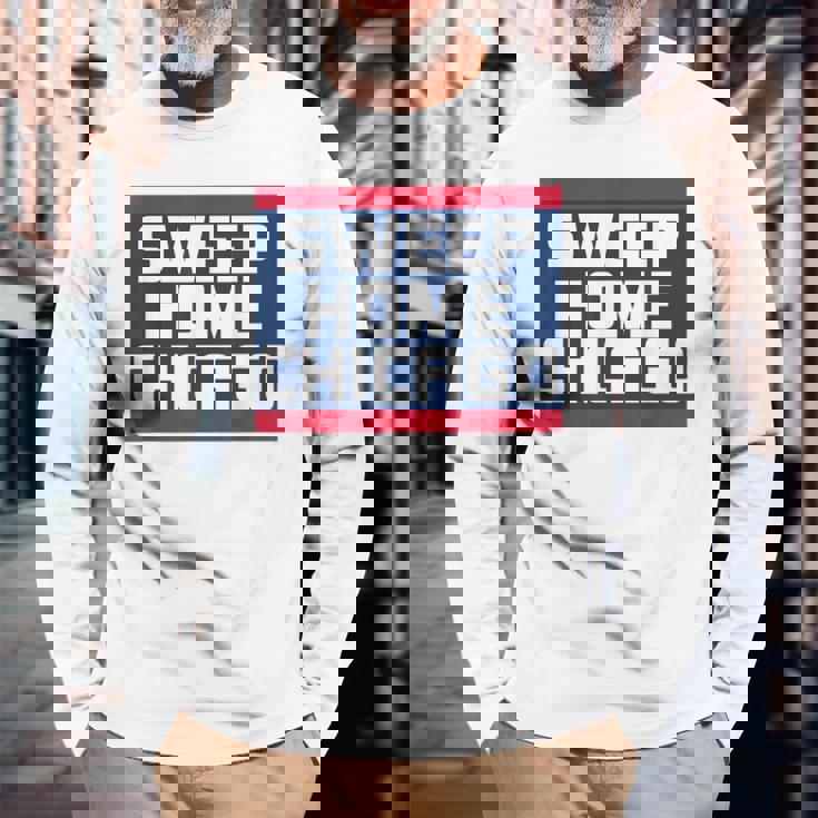 Sweep Home シカゴ野球 サウスサイド チータウン お土産 長袖Tシャツ 高齢者への贈り物