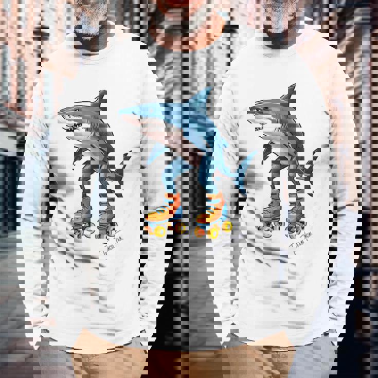 Tralalero Tralala ブレイン レッド ファニー サメ ミーム 長袖Tシャツ 高齢者への贈り物